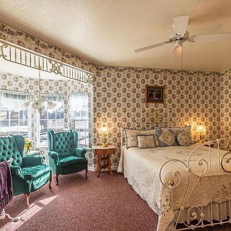 Apples Bed And Breakfast Inn บิ๊กแบร์เลค ภายนอก รูปภาพ