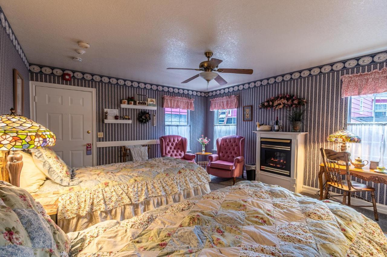 Apples Bed And Breakfast Inn บิ๊กแบร์เลค ภายนอก รูปภาพ
