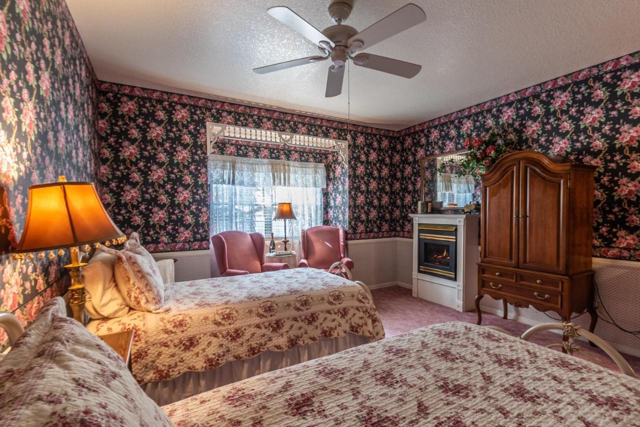 Apples Bed And Breakfast Inn บิ๊กแบร์เลค ภายนอก รูปภาพ