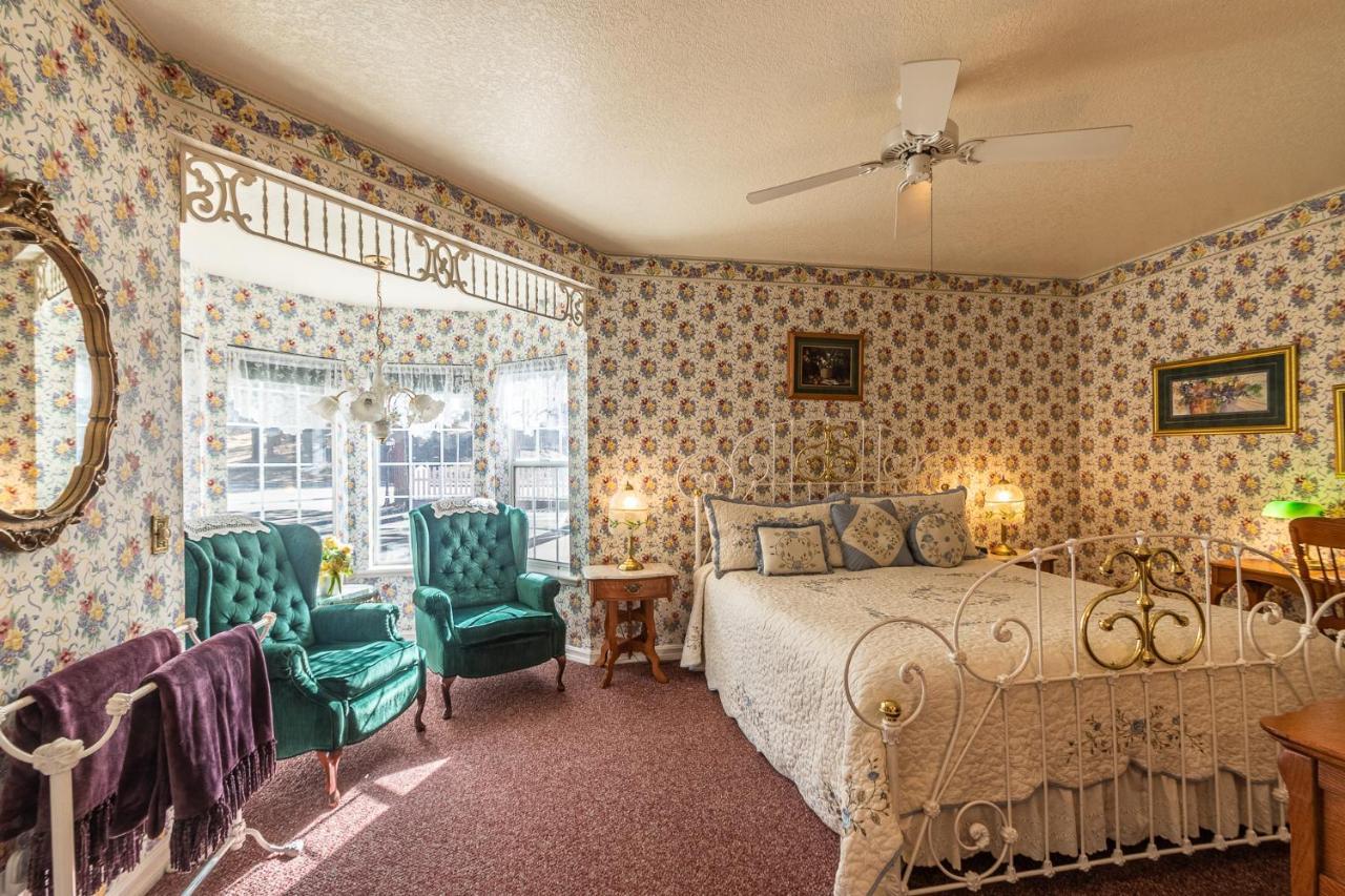 Apples Bed And Breakfast Inn บิ๊กแบร์เลค ภายนอก รูปภาพ