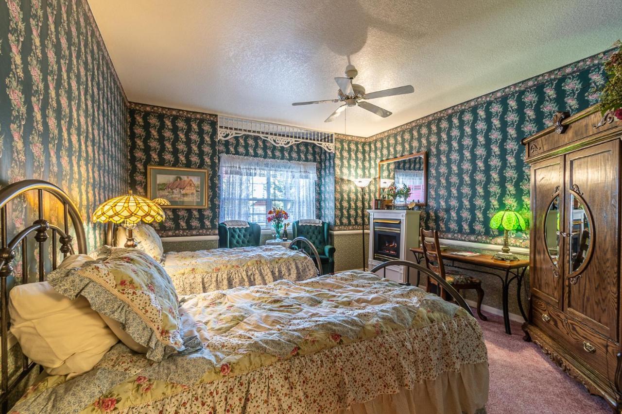 Apples Bed And Breakfast Inn บิ๊กแบร์เลค ภายนอก รูปภาพ