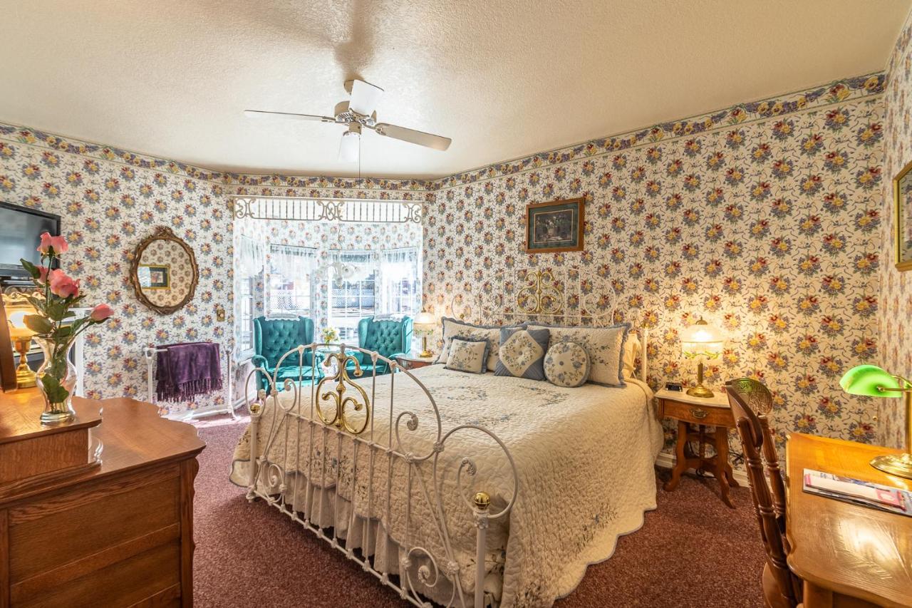 Apples Bed And Breakfast Inn บิ๊กแบร์เลค ภายนอก รูปภาพ