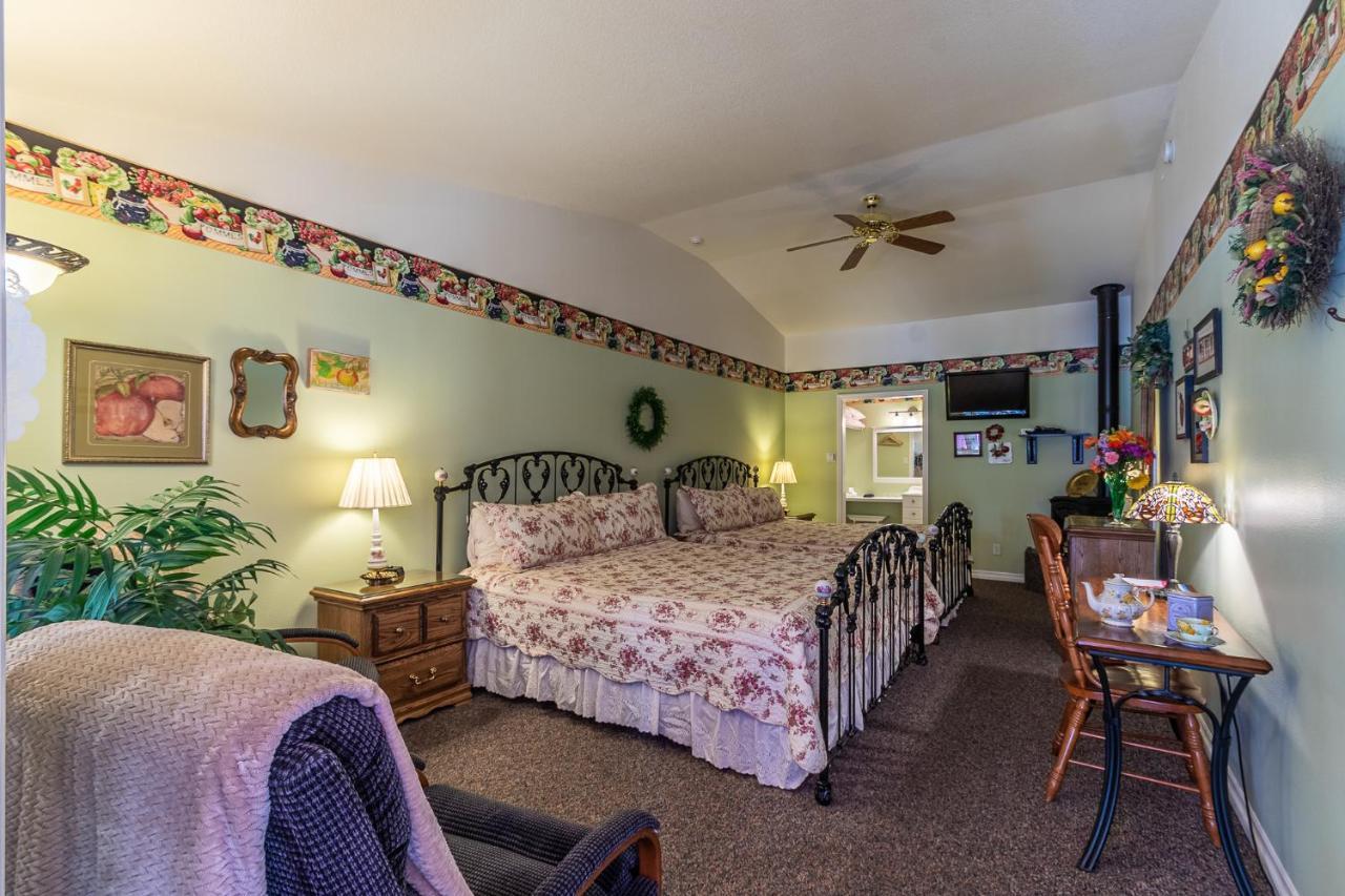 Apples Bed And Breakfast Inn บิ๊กแบร์เลค ภายนอก รูปภาพ