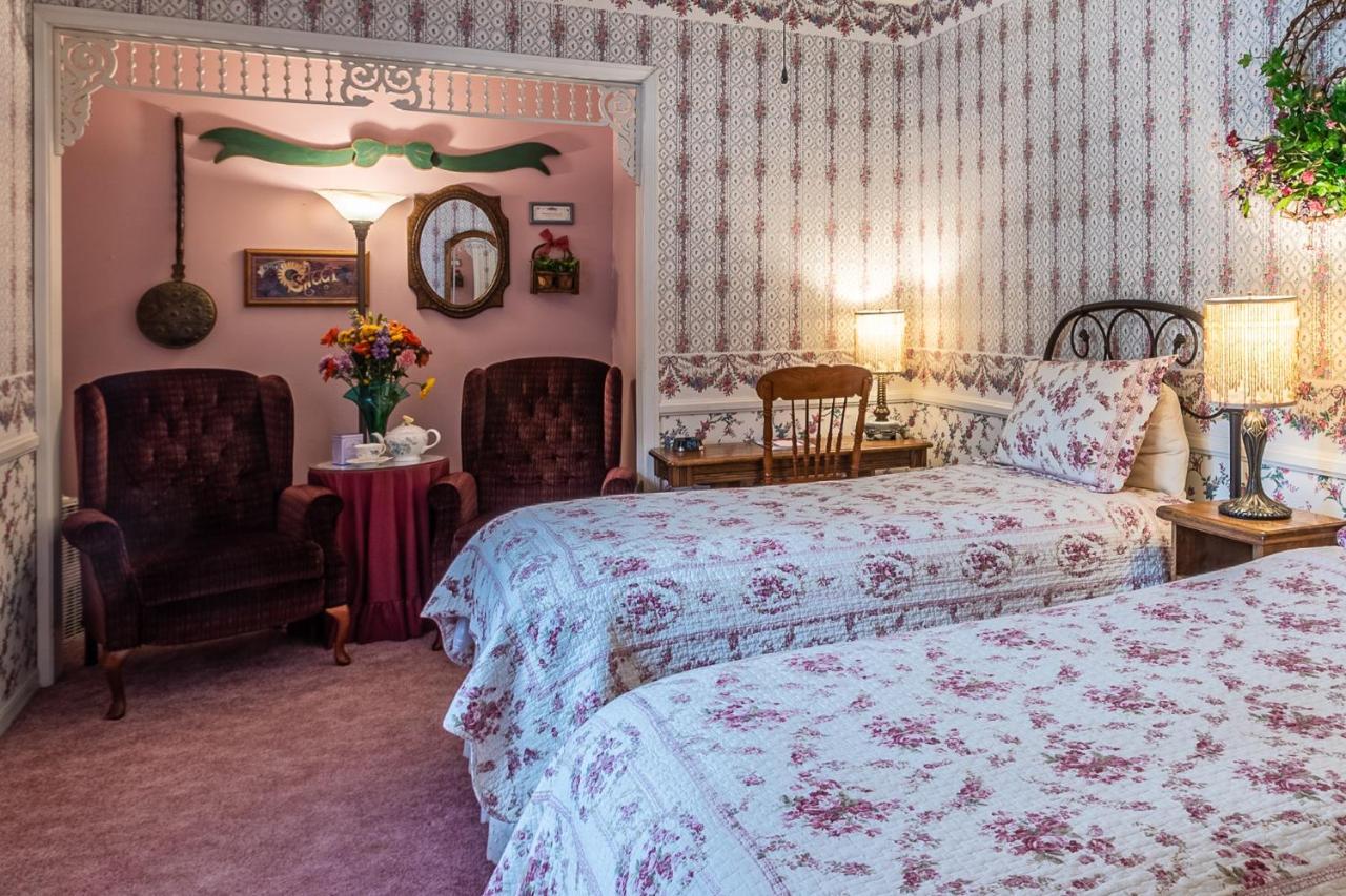 Apples Bed And Breakfast Inn บิ๊กแบร์เลค ภายนอก รูปภาพ