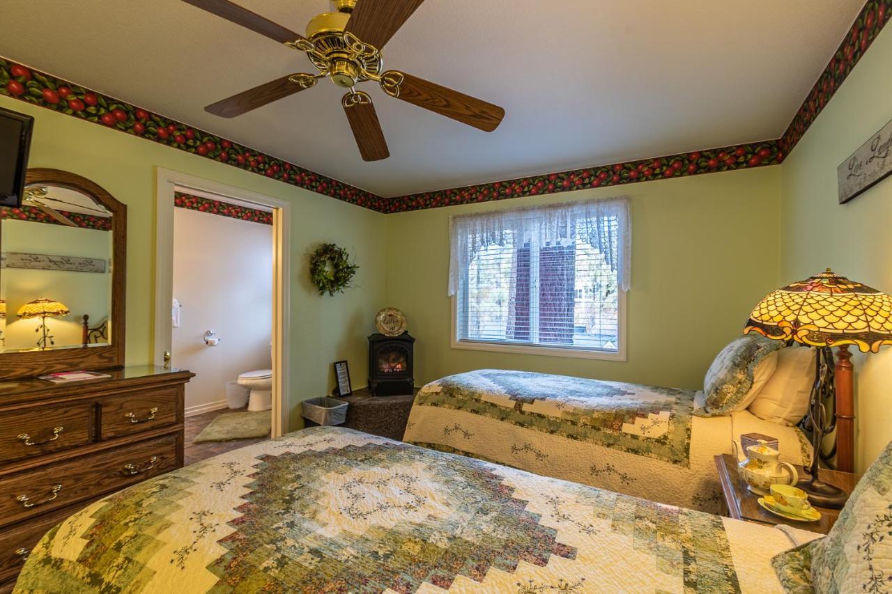 Apples Bed And Breakfast Inn บิ๊กแบร์เลค ภายนอก รูปภาพ