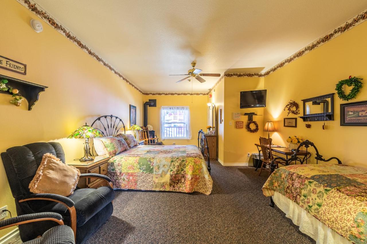 Apples Bed And Breakfast Inn บิ๊กแบร์เลค ภายนอก รูปภาพ